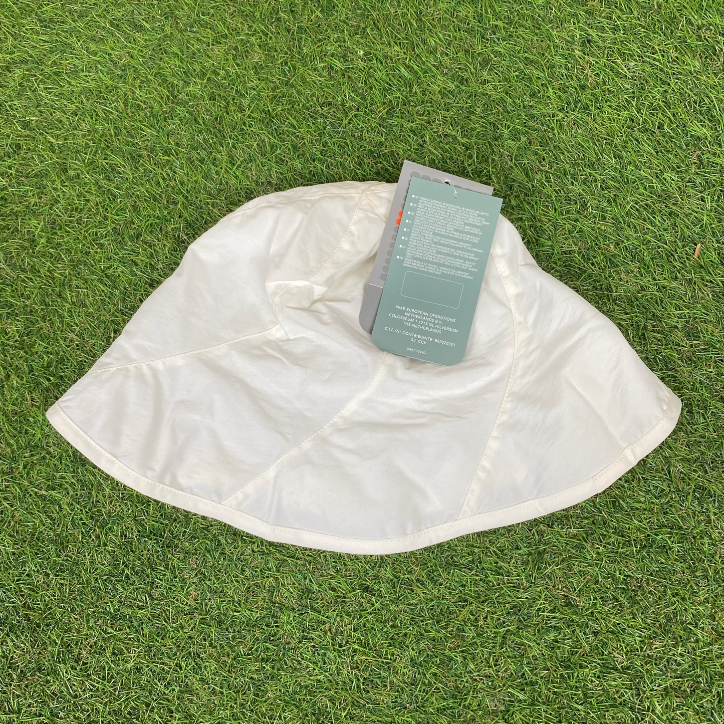Vintage Nike Bucket Hat White