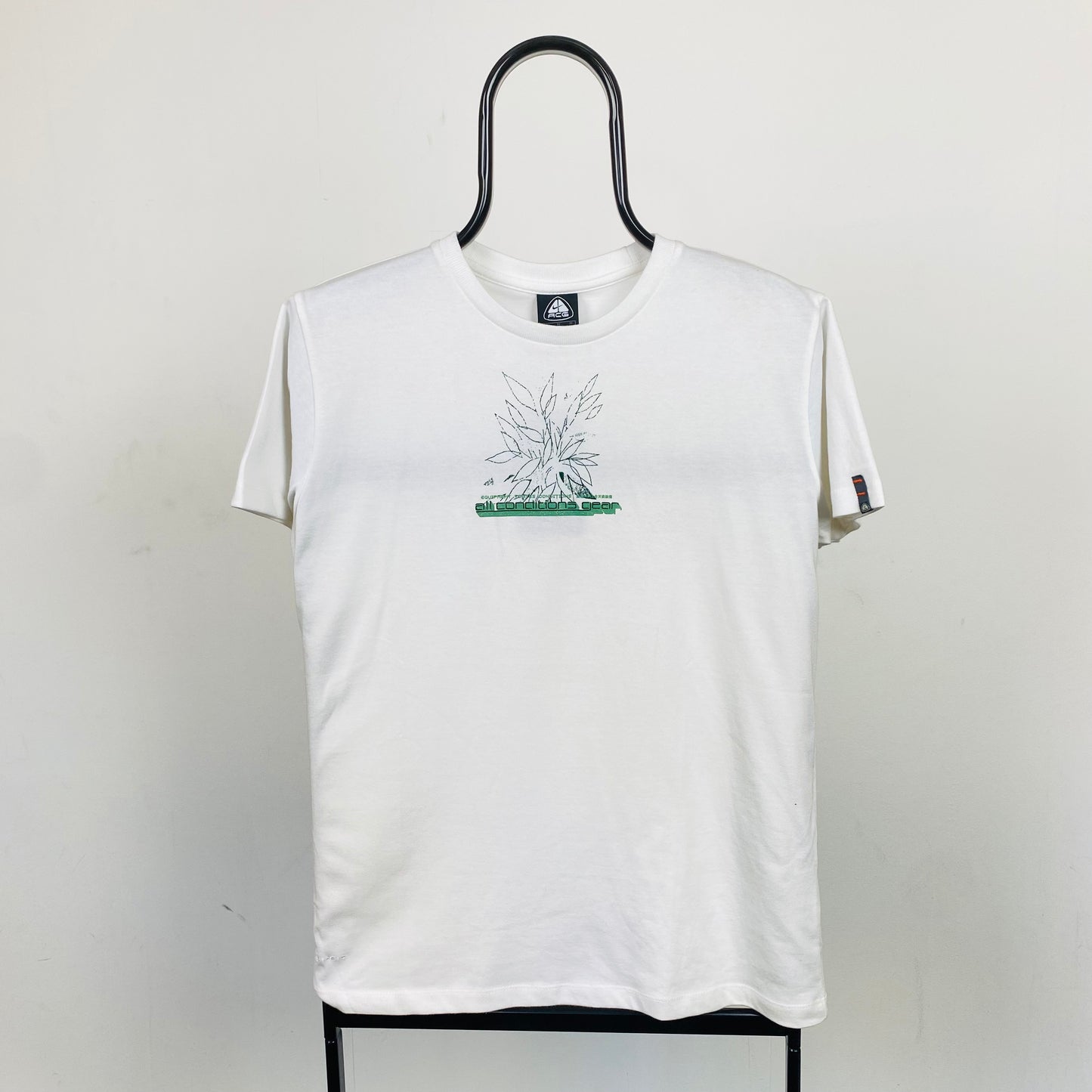 00s Nike ACG T-Shirt White Medium