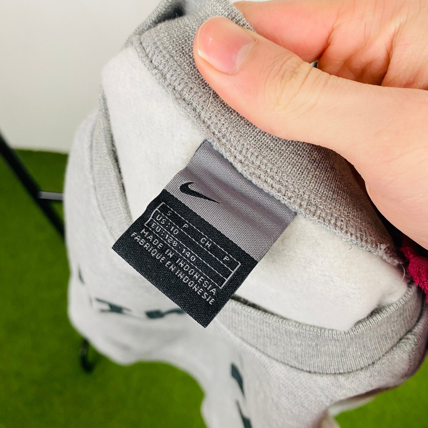 00s Nike Sweatshirt Grey XS
