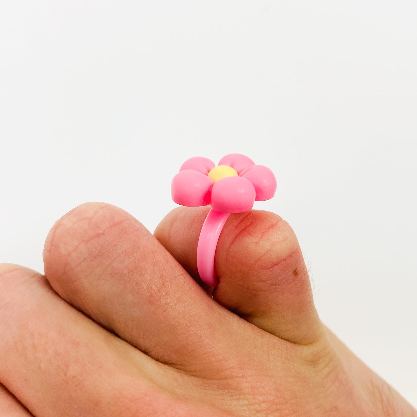 Vintage Retro Adjustable Flower Ring Pink
