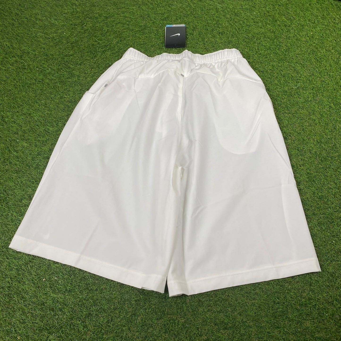 00s Nike Court Shorts White Small