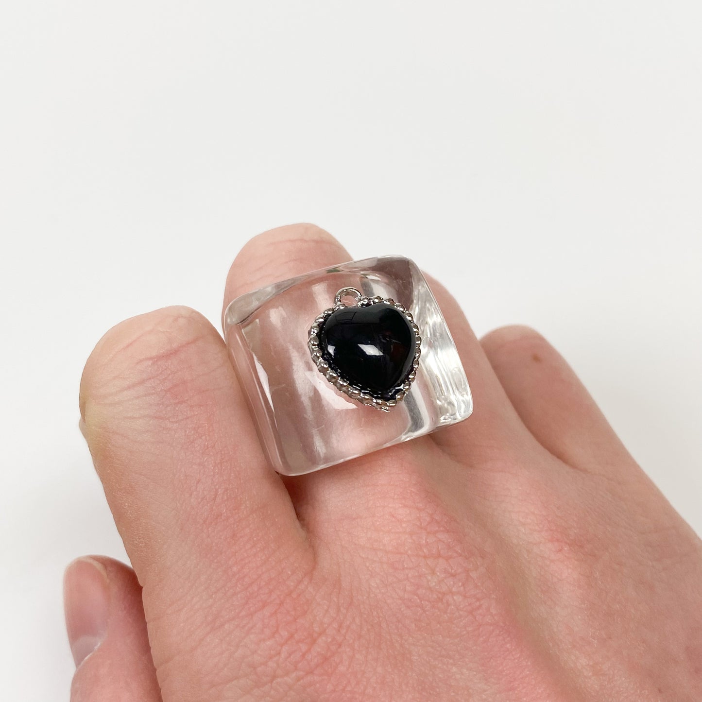 Retro Chunky Heart Ring Clear