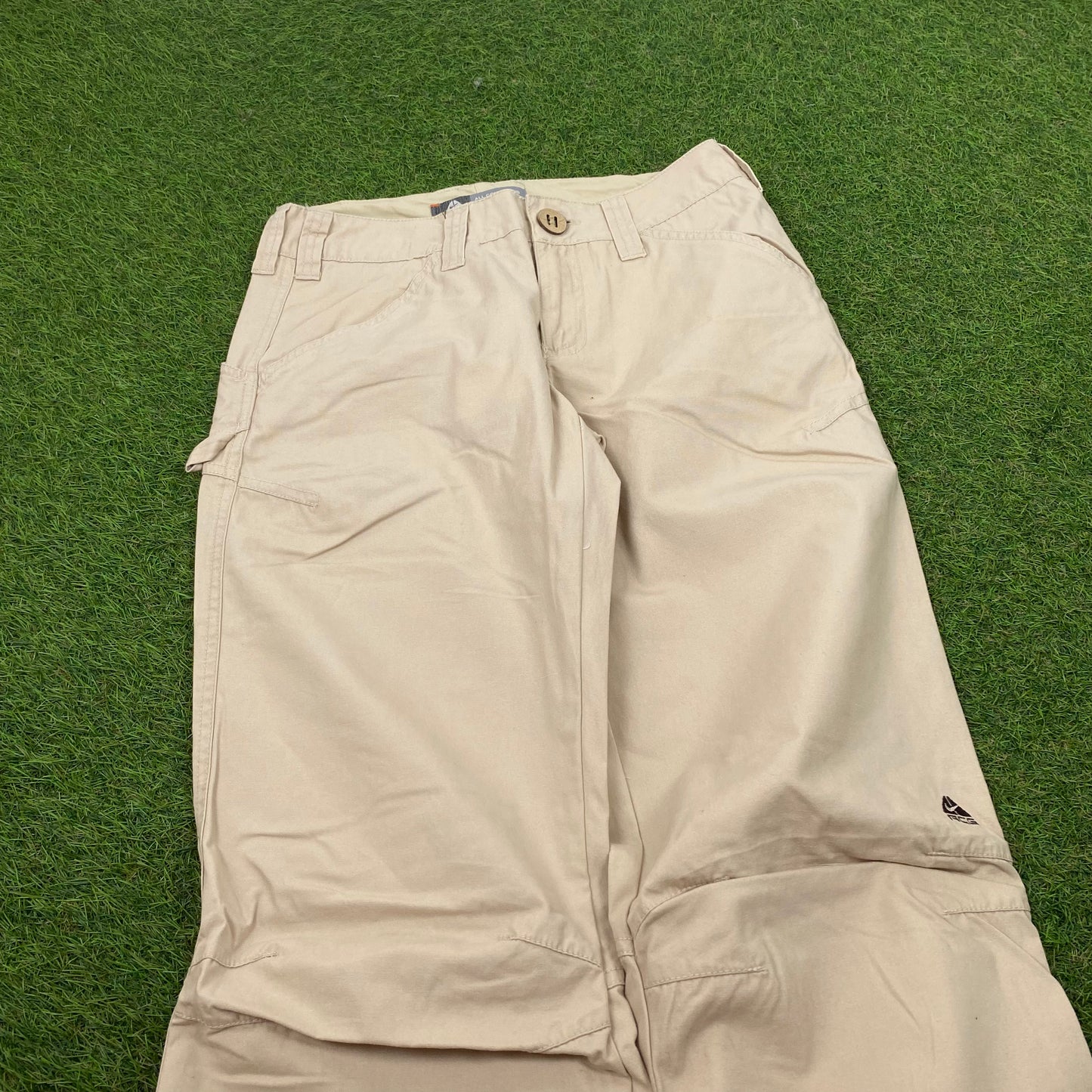 00s Nike ACG Cargo Trousers Joggers Light Brown Medium