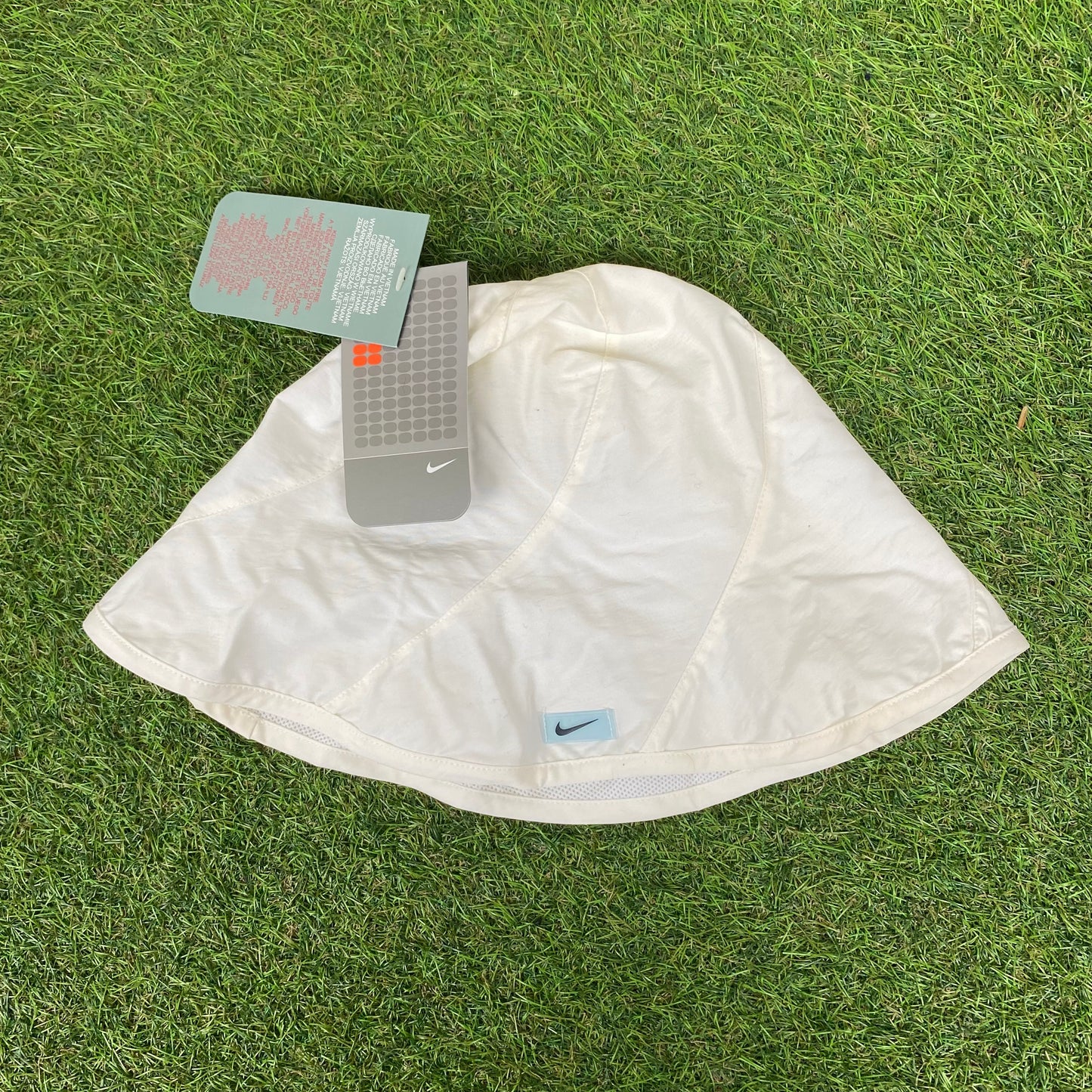 Vintage Nike Bucket Hat White