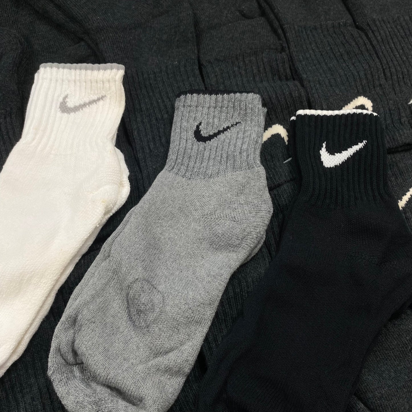 Vintage Nike Socks 3 Pack Colour UK12-8
