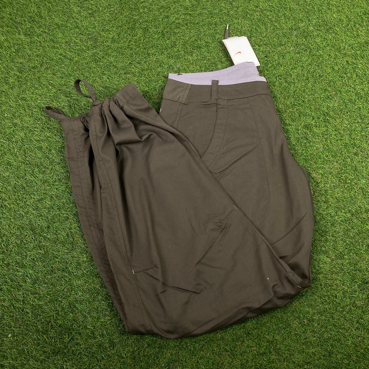00s Nike Parachute Joggers Brown Small