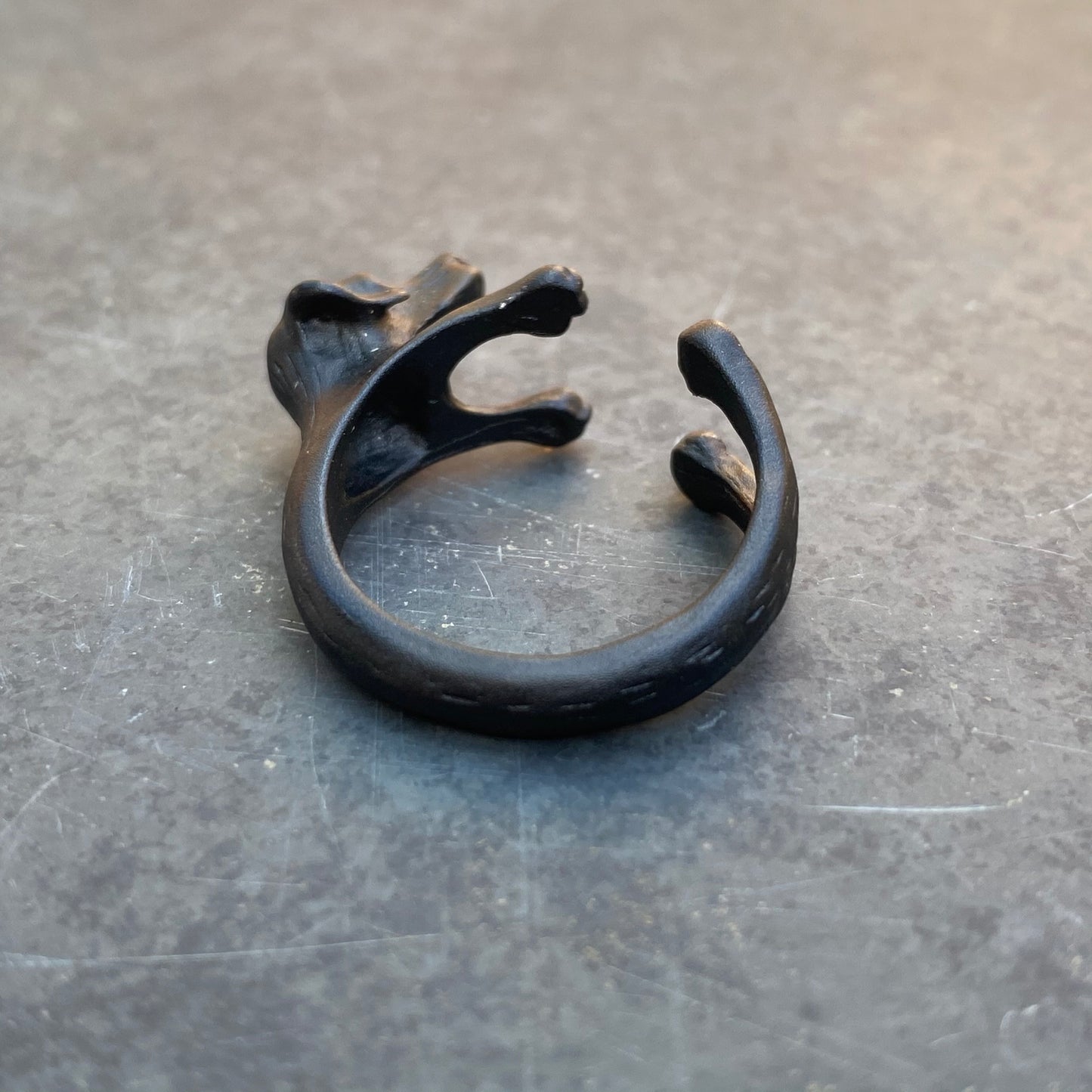 Adjustable Dog Ring In Black