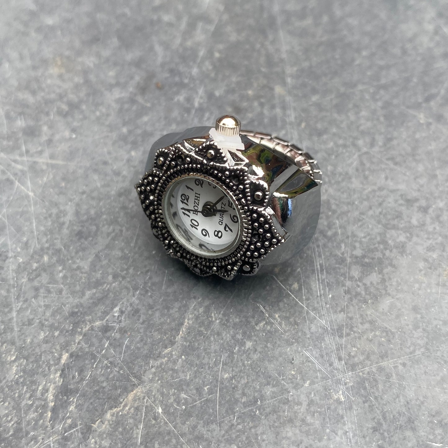 Retro Adjustable Watch Ring Silver White