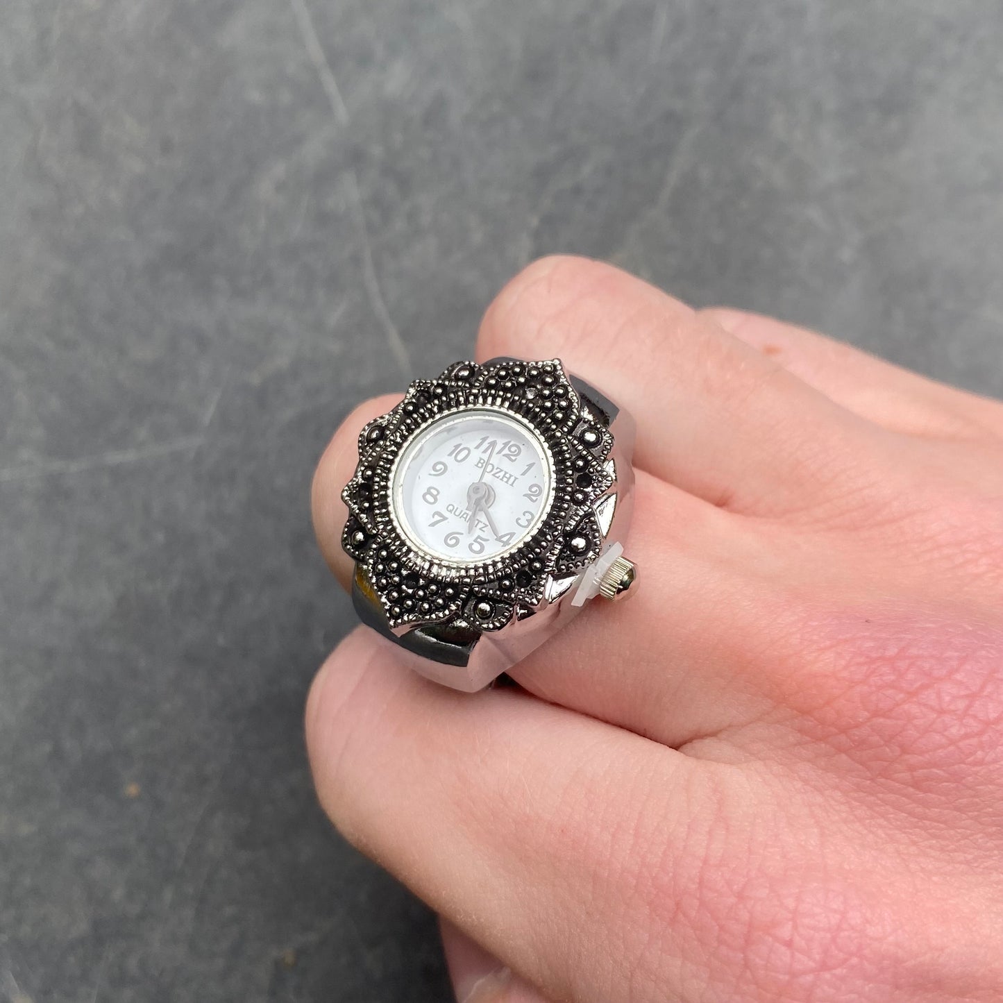 Retro Adjustable Watch Ring Silver White