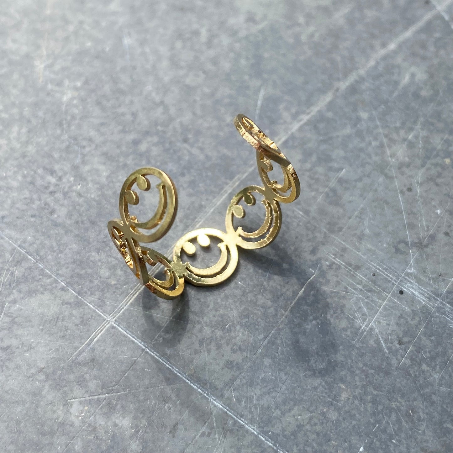 Adjustable Smiley Face Ring Gold