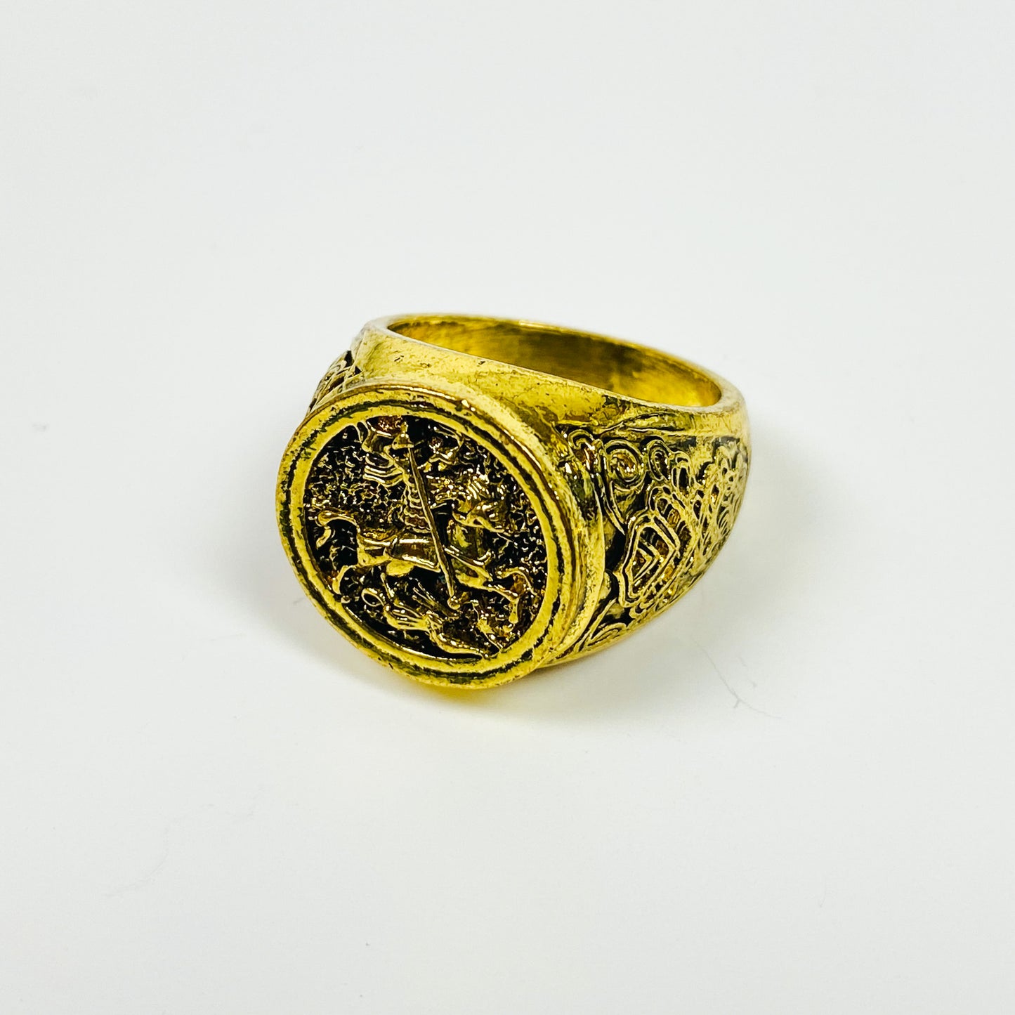 Vintage Knight Signet Ring Gold