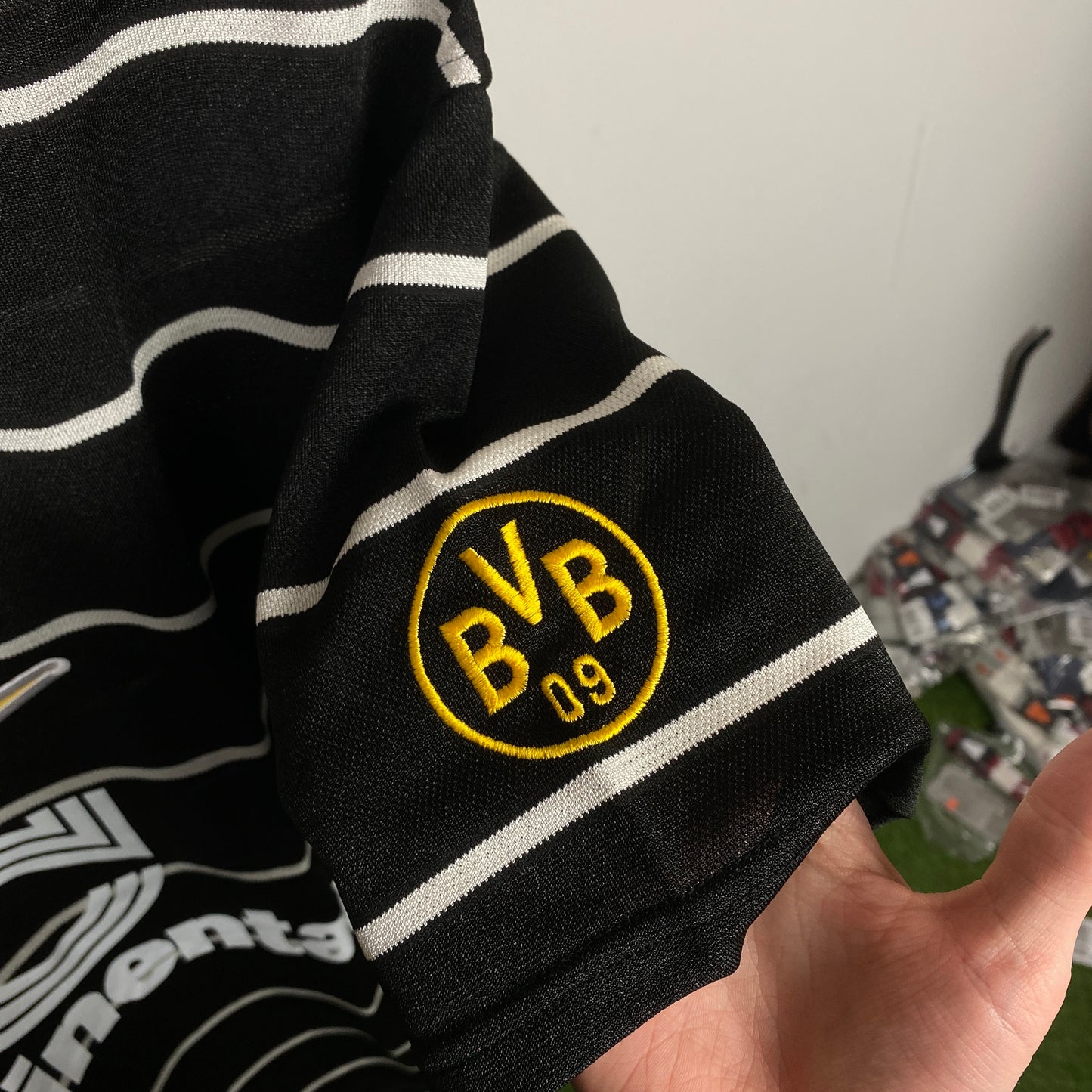 90s Nike Dortmund T-Shirt Black Medium