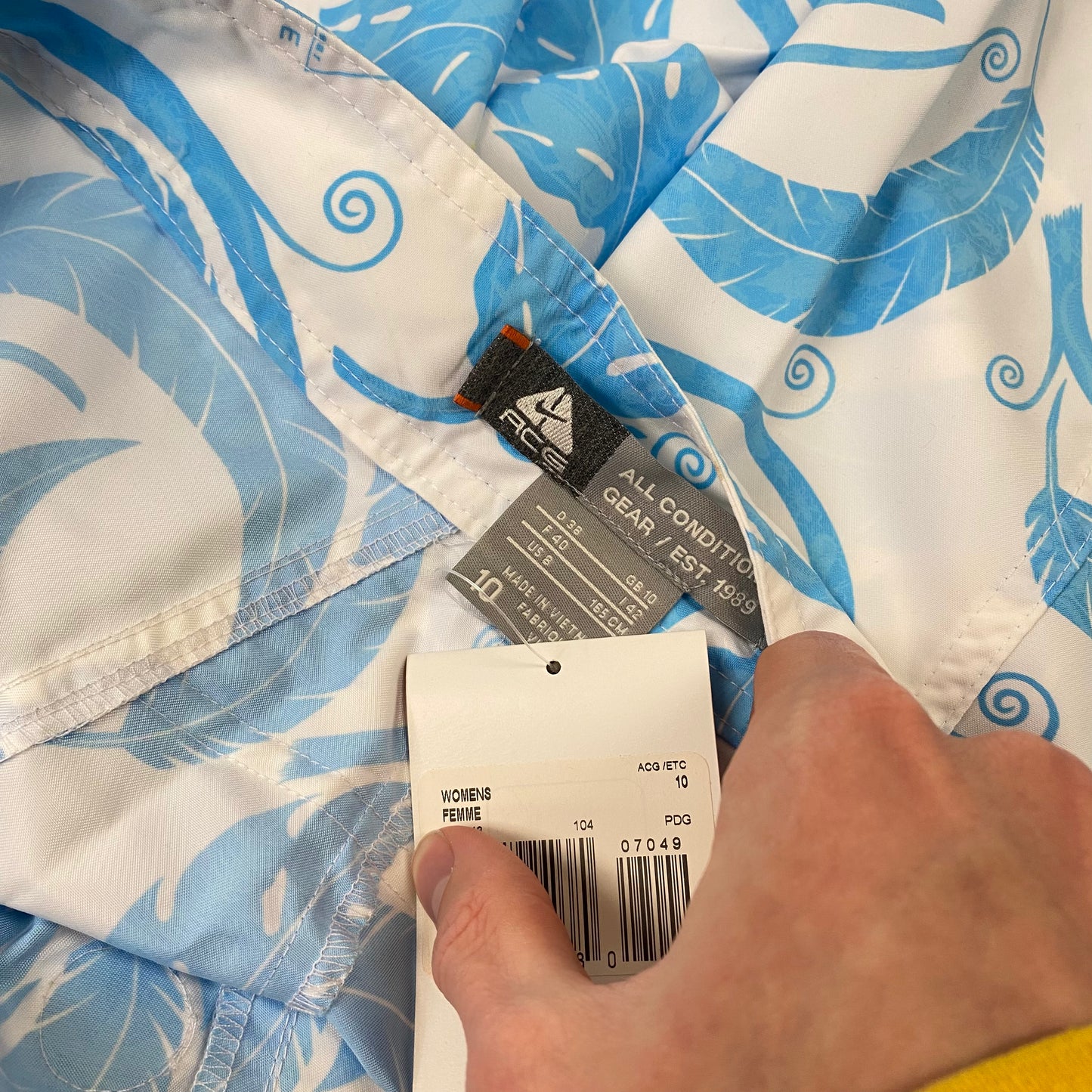 00s Nike ACG Beach Swim Shorts Blue Medium