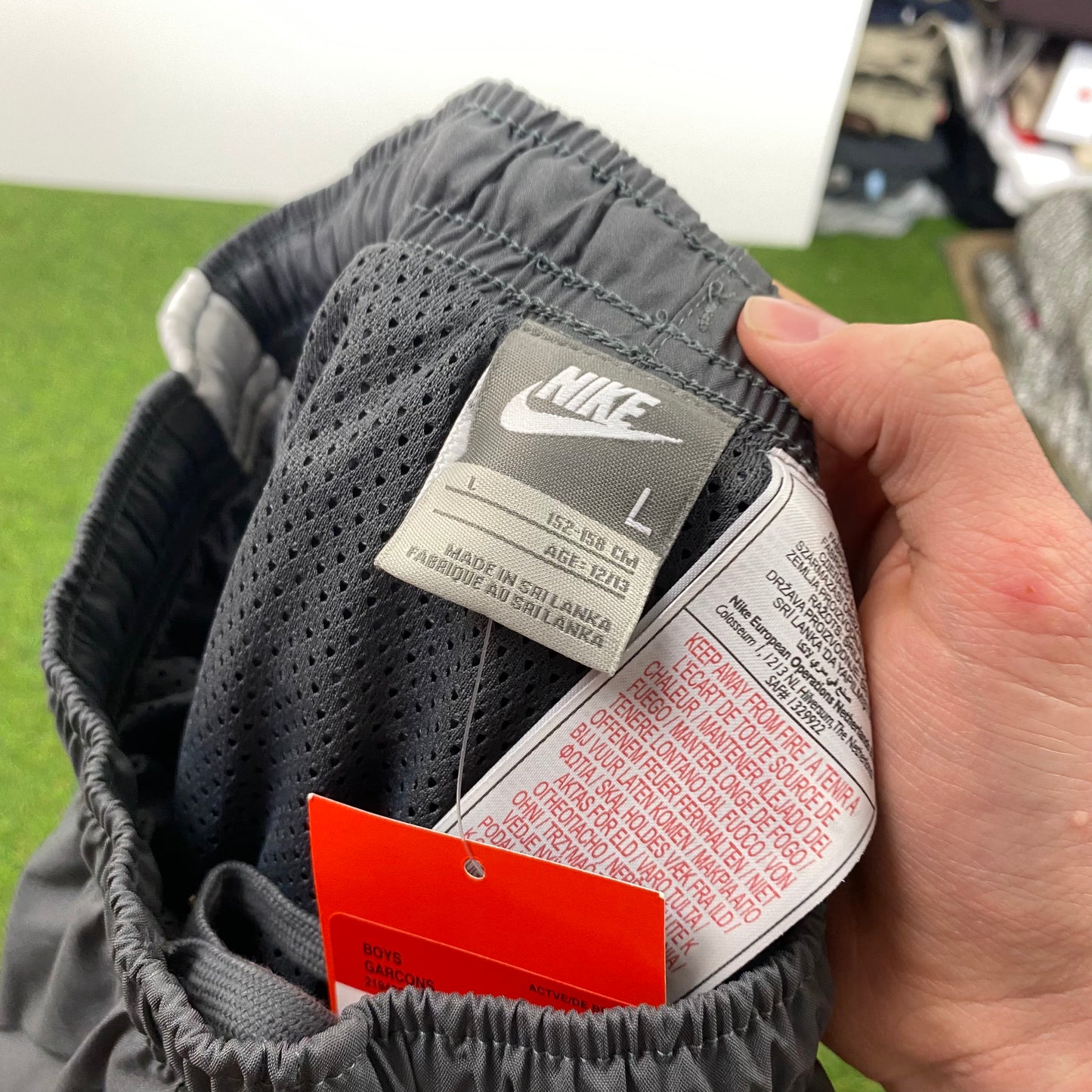 00s Nike Shorts Grey Small