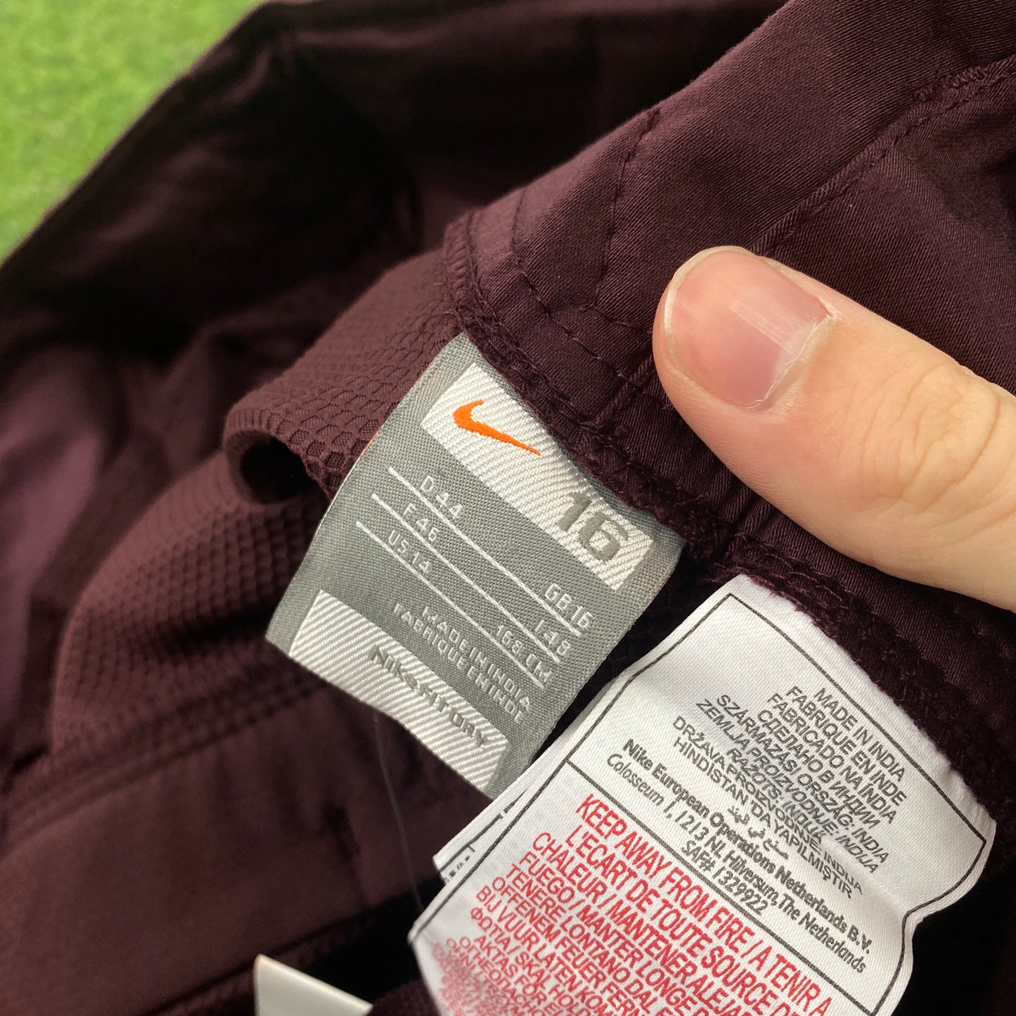 00s Nike Cargo Joggers Purple Large