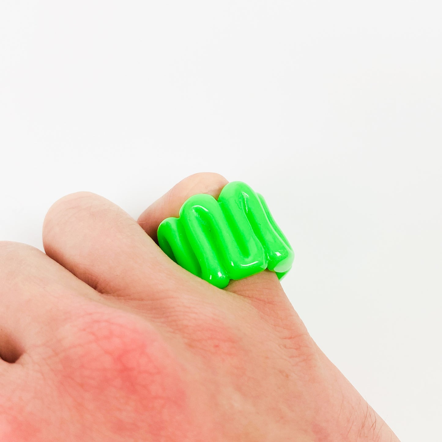 Vintage Retro Chunky Resin Ring Green
