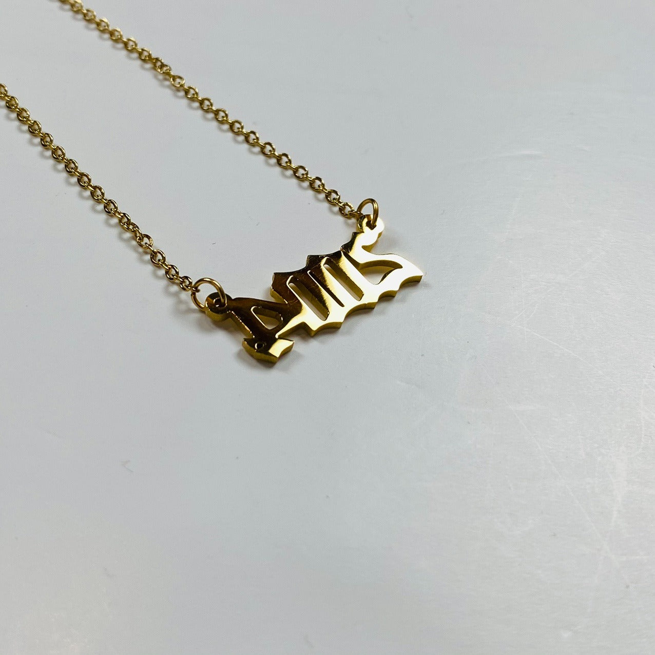 2004 Birth Year Necklace Chain Gold