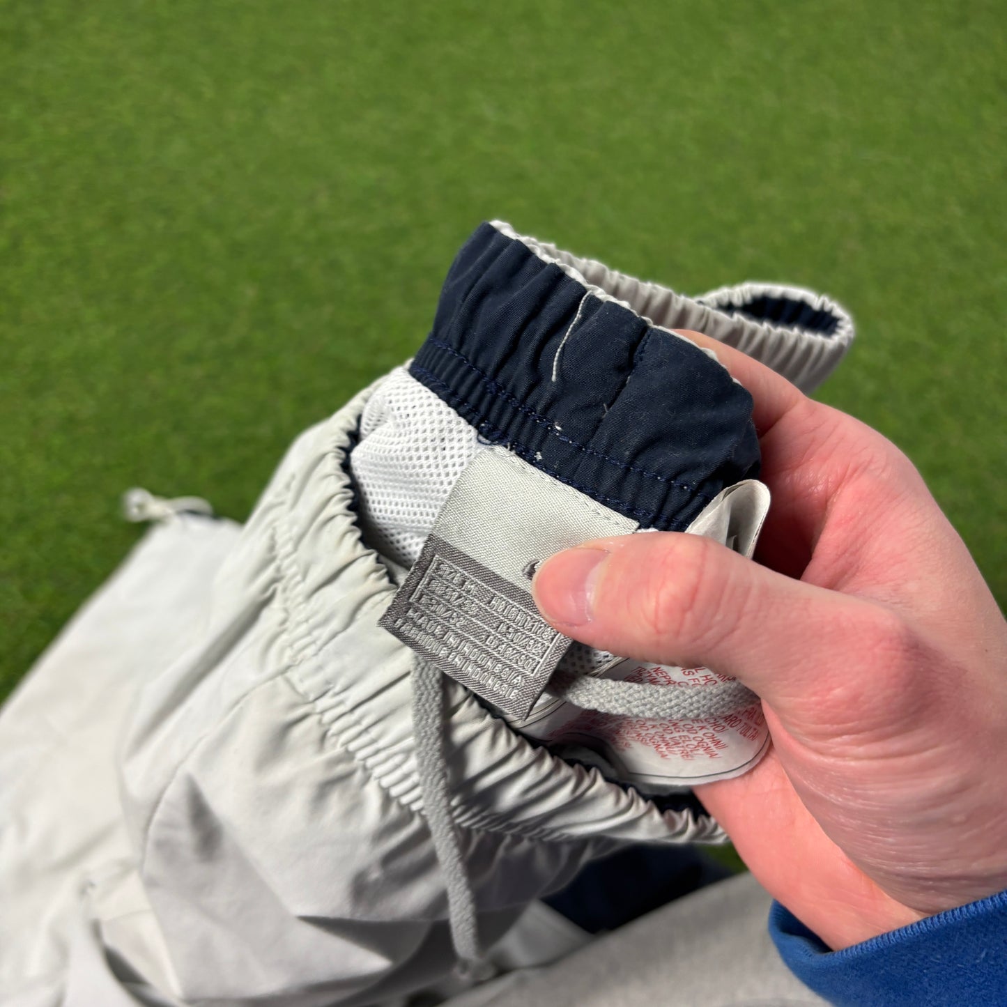 00s Nike Baggy Zip Pocket Shorts Grey Medium