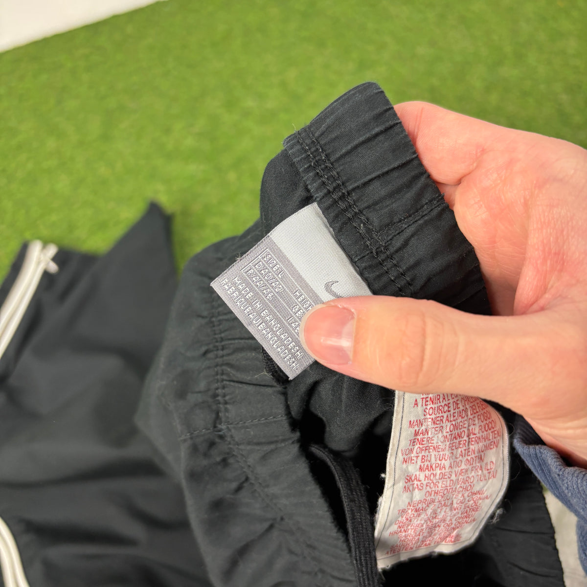 00s Nike Piping Joggers Black Large