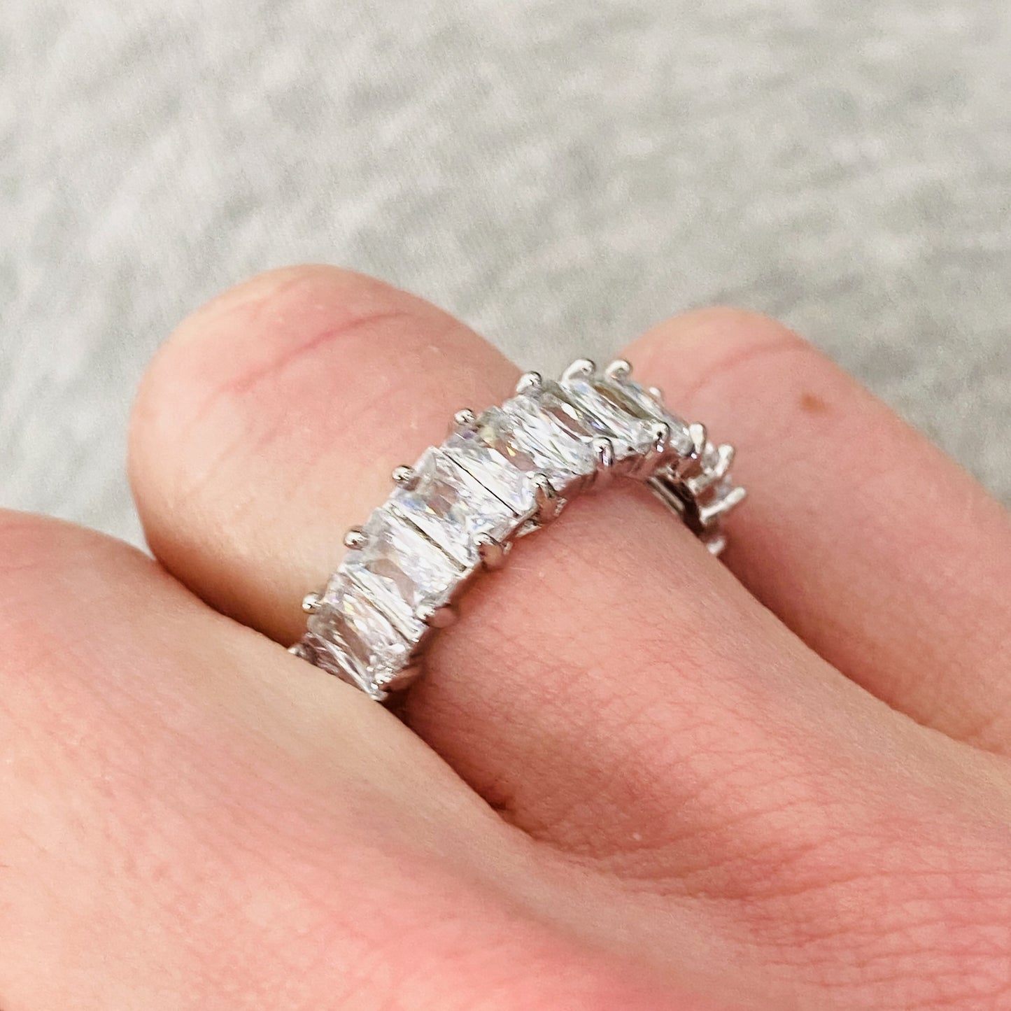 Vintage Gemstone Band Ring