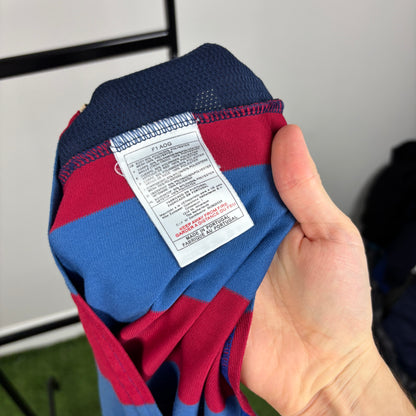 90s Nike Barcelona Football Shirt T-Shirt Red Small