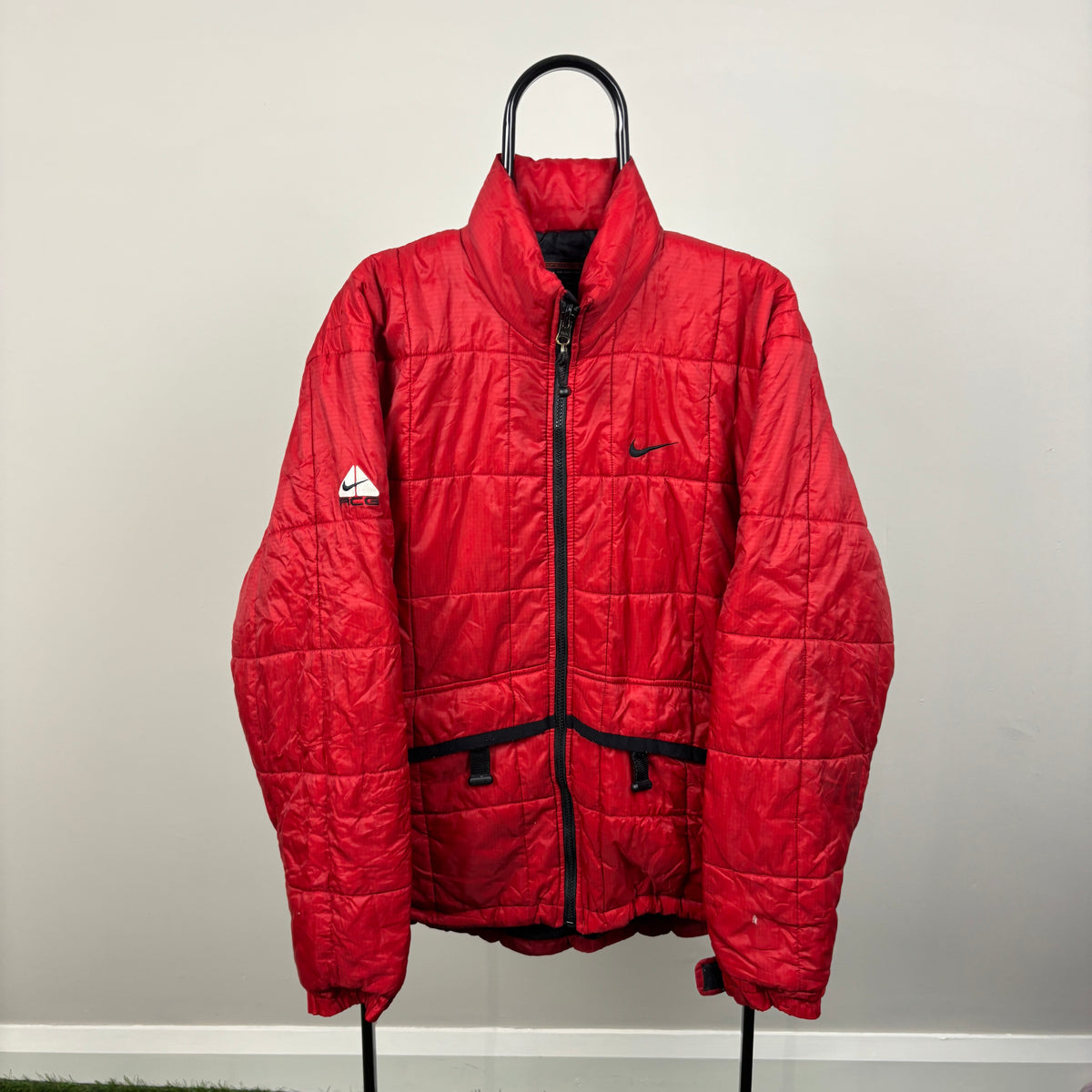 00s Nike ACG Puffer Jacket Red Medium