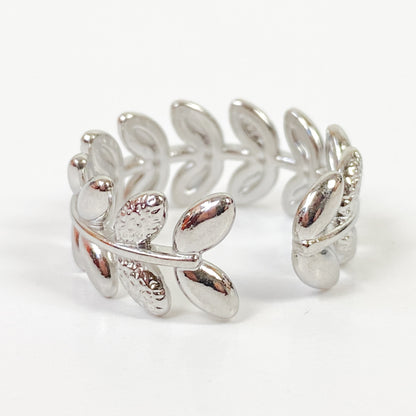 Retro Adjustable Laurel Ring Silver