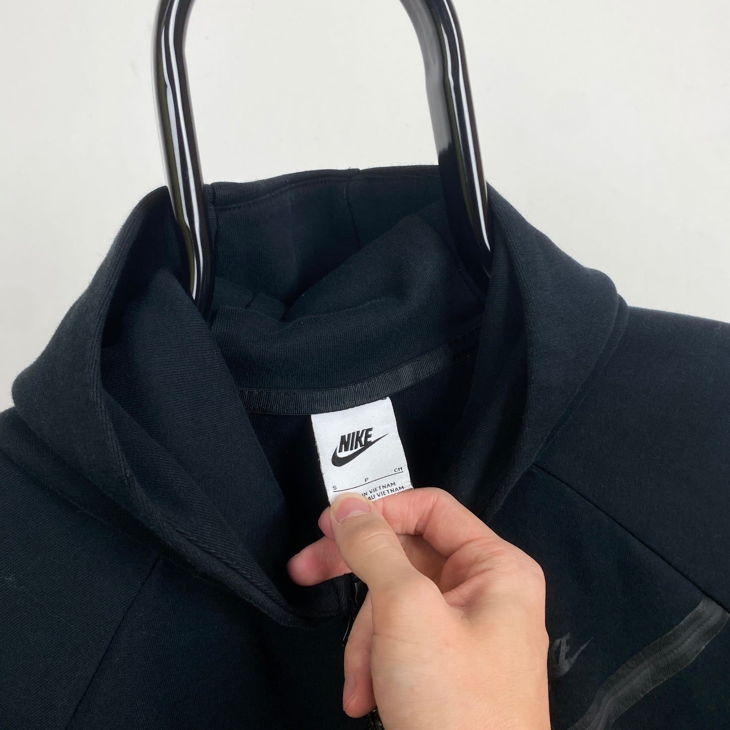 00s Nike Tech Fleece Hoodie Black Small