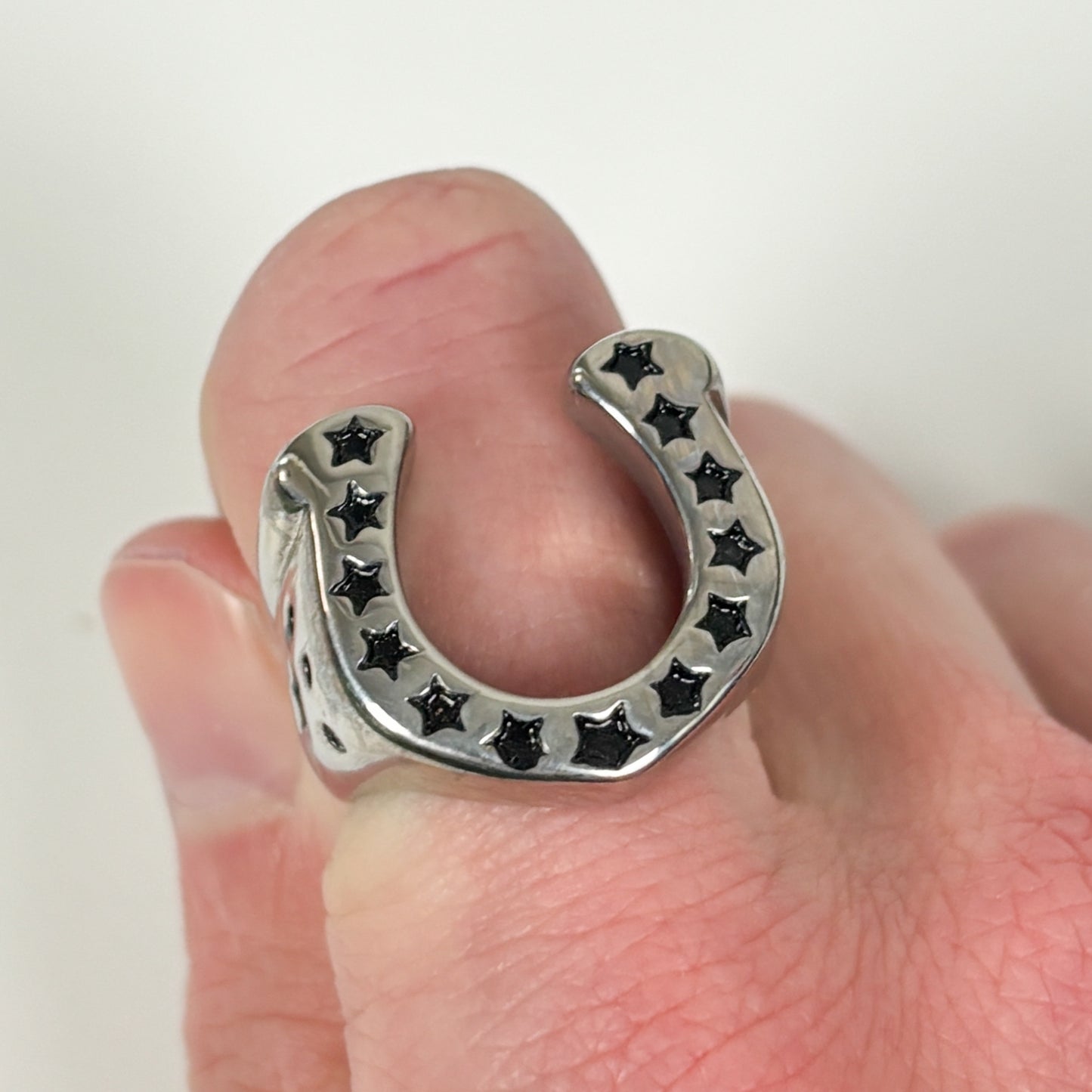 Lucky Horseshoe Ring Silver