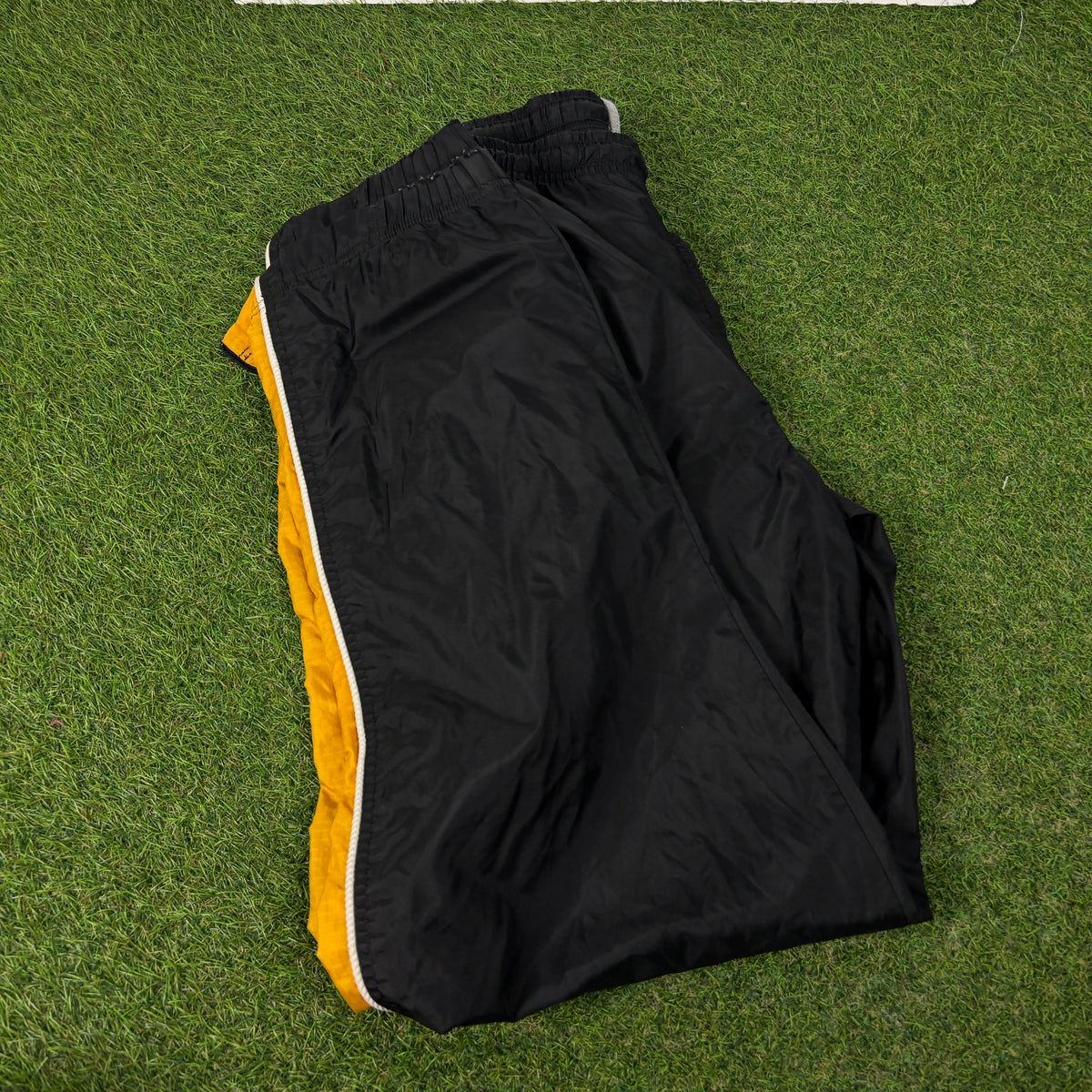 90s Nike Piping Joggers Black Large