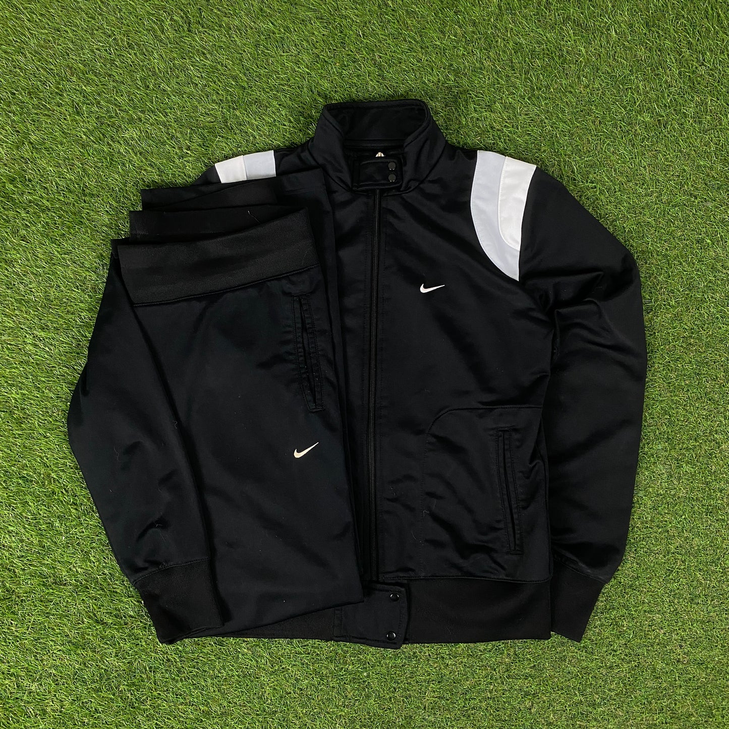 00s Nike Windbreaker Jacket + Joggers Set Black Medium
