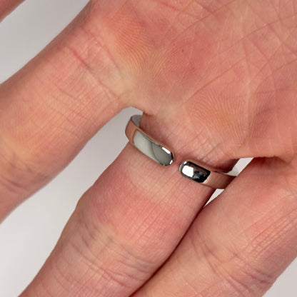 Adjustable Butterfly Ring