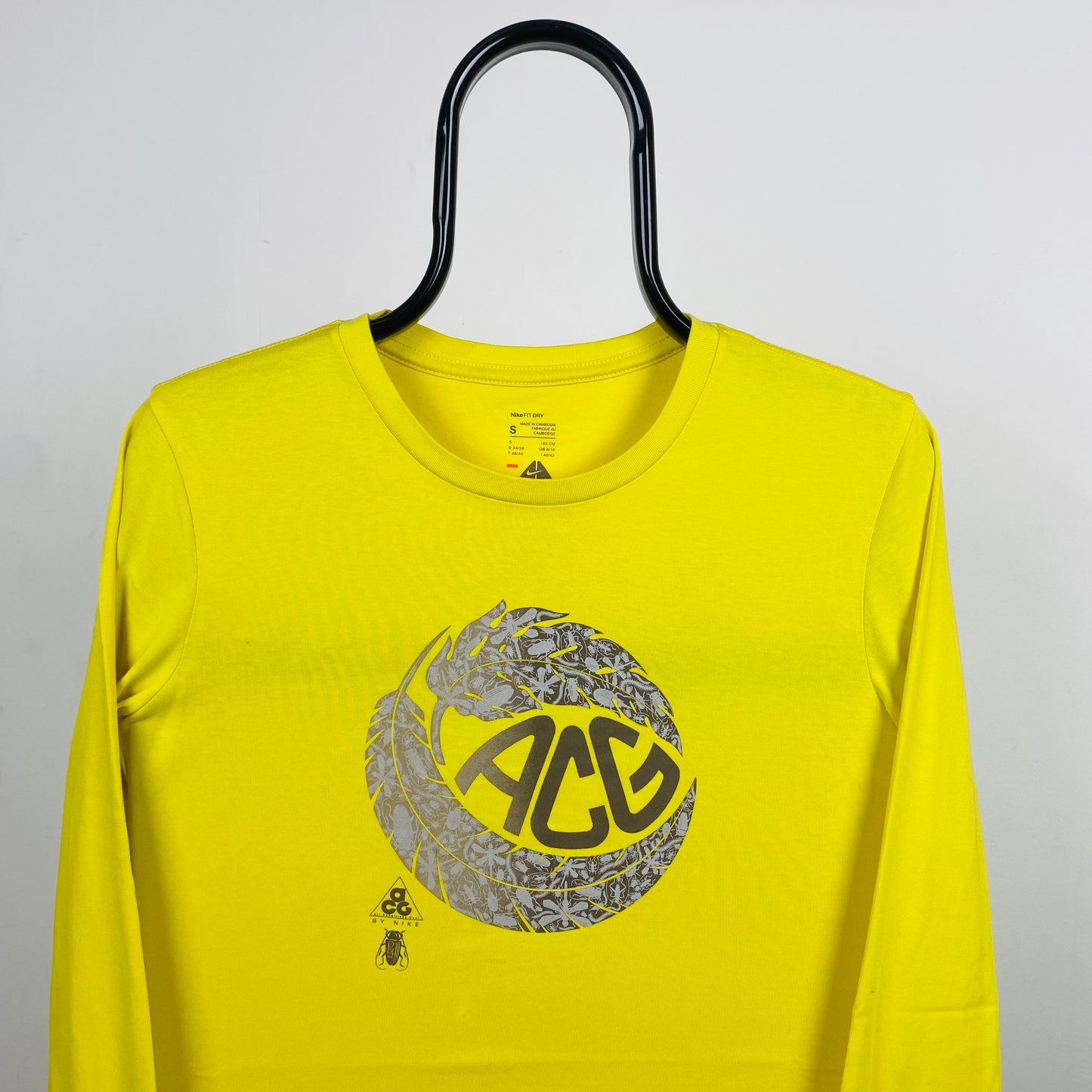 00s Nike ACG Long Sleeve T-Shirt Yellow Small