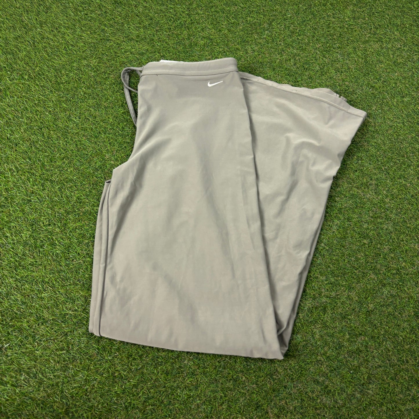 00s Nike Dri-Fit Workout Joggers Green Women’s Medium