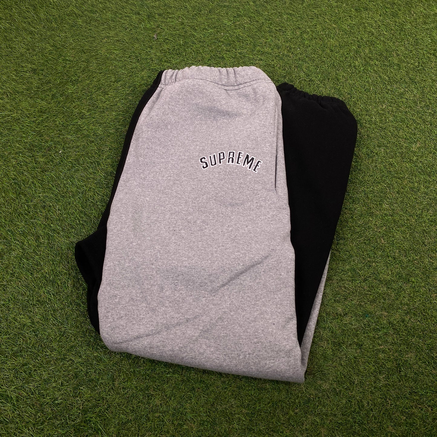 Retro Supreme Cotton Joggers Black Small