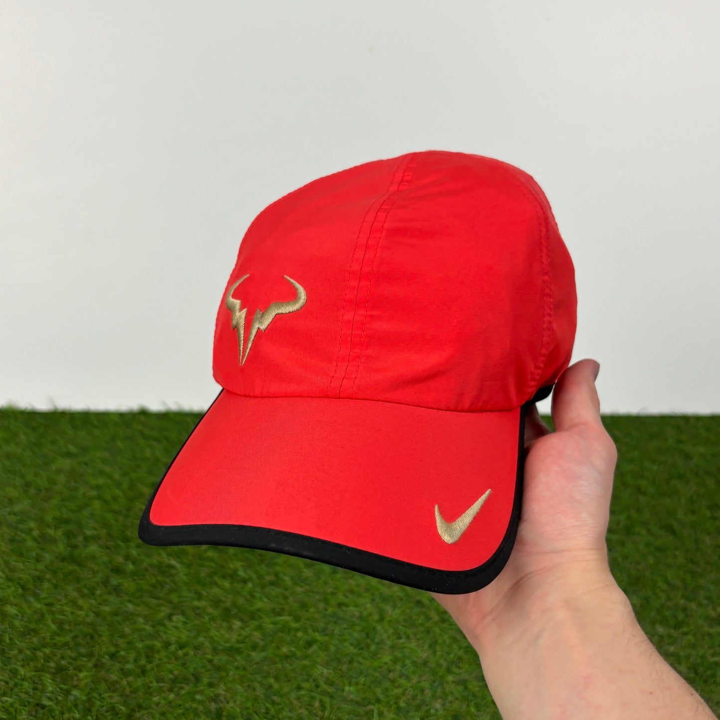 00s Nike Nadal Featherlight Dri-Fit Hat Red