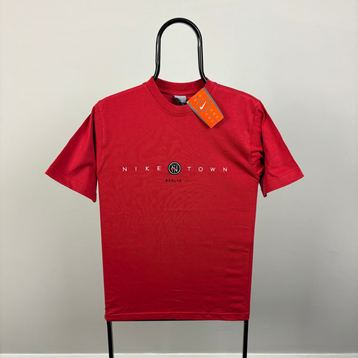 90s Nike Town Berlin T-Shirt Red XS