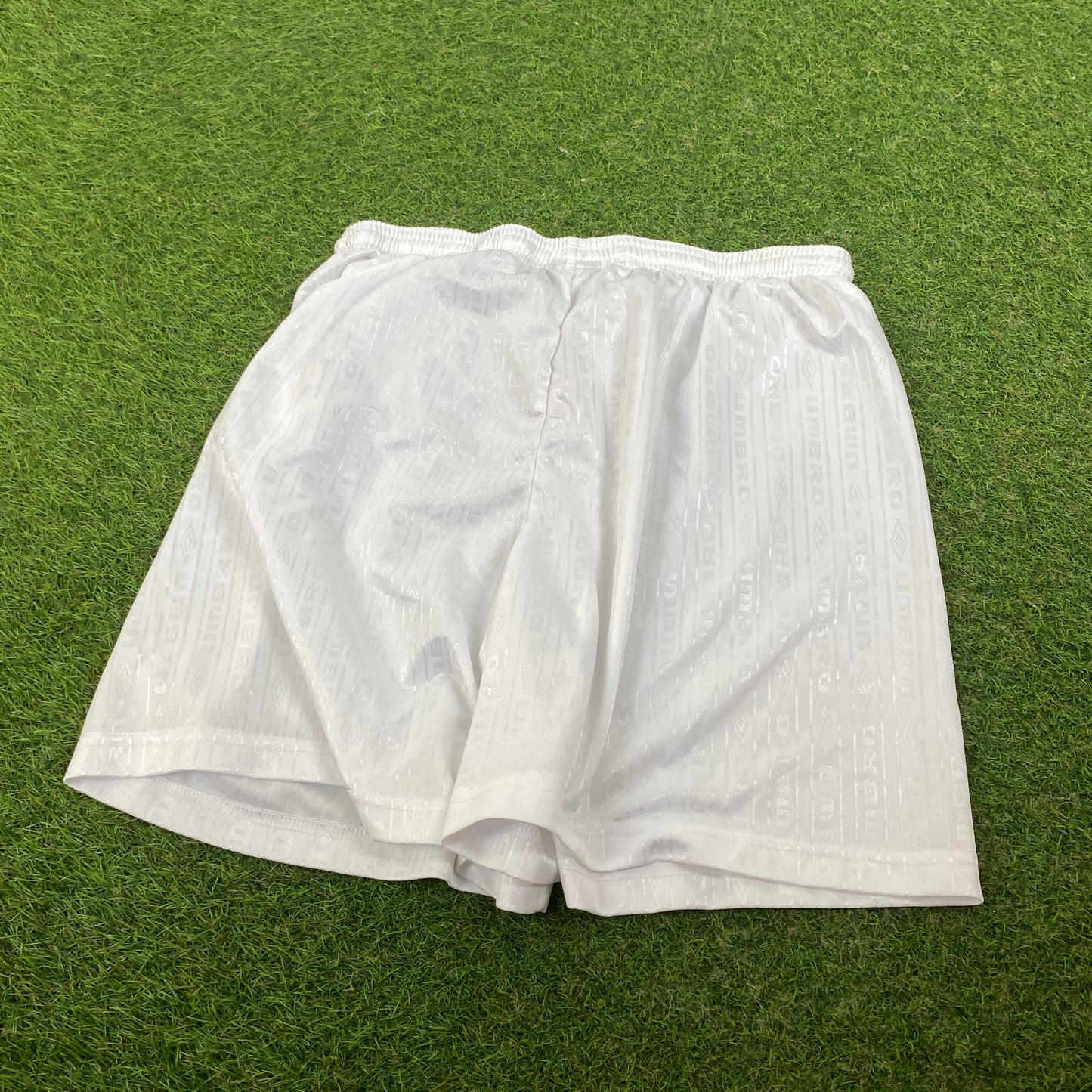 Retro Umbro Football Shorts White XL