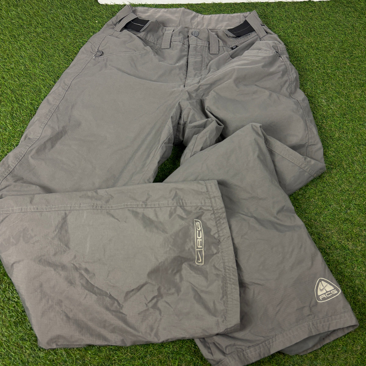 00s Nike ACG Ski Salopettes Joggers Grey Small