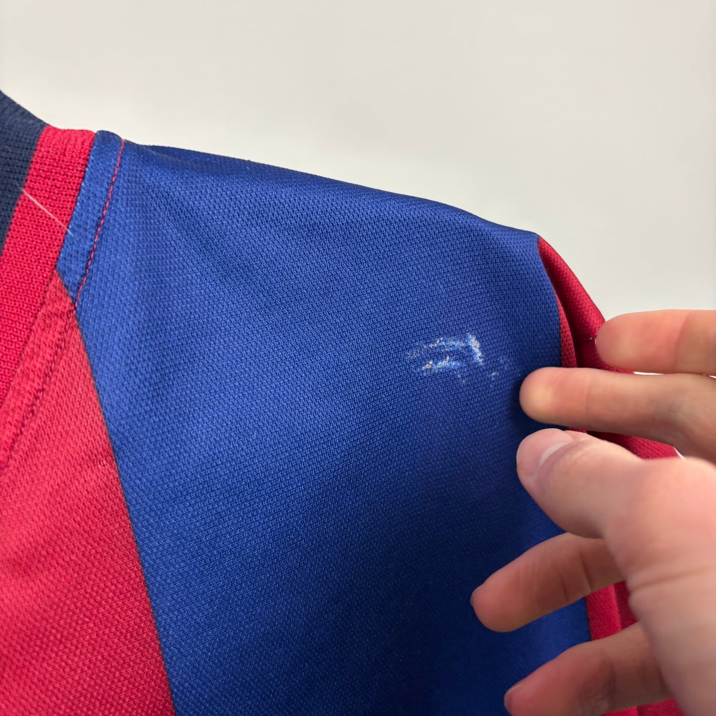 90s Nike Barcelona Football Shirt T-Shirt Red Large