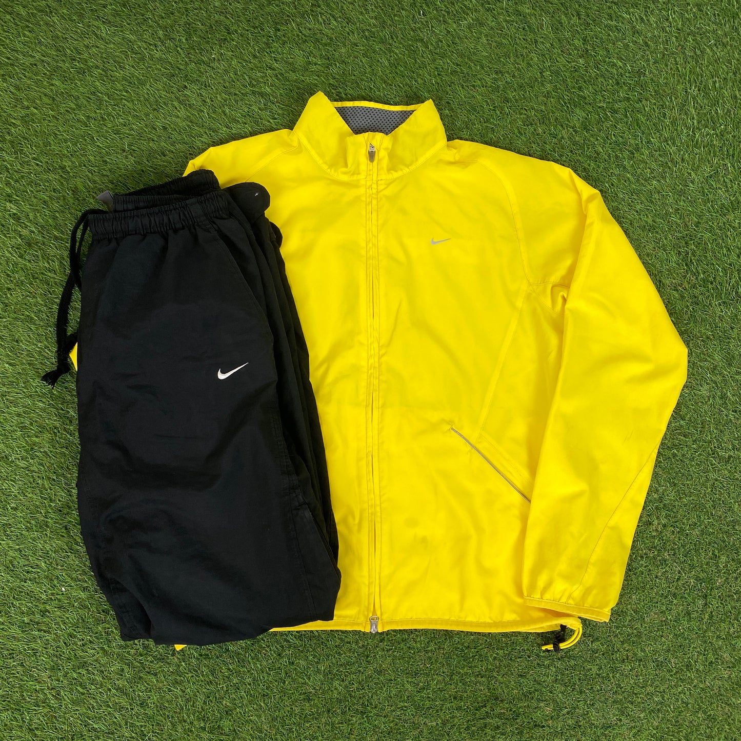 00s Nike Tracksuit Set Jacket + Joggers Yellow Black Medium