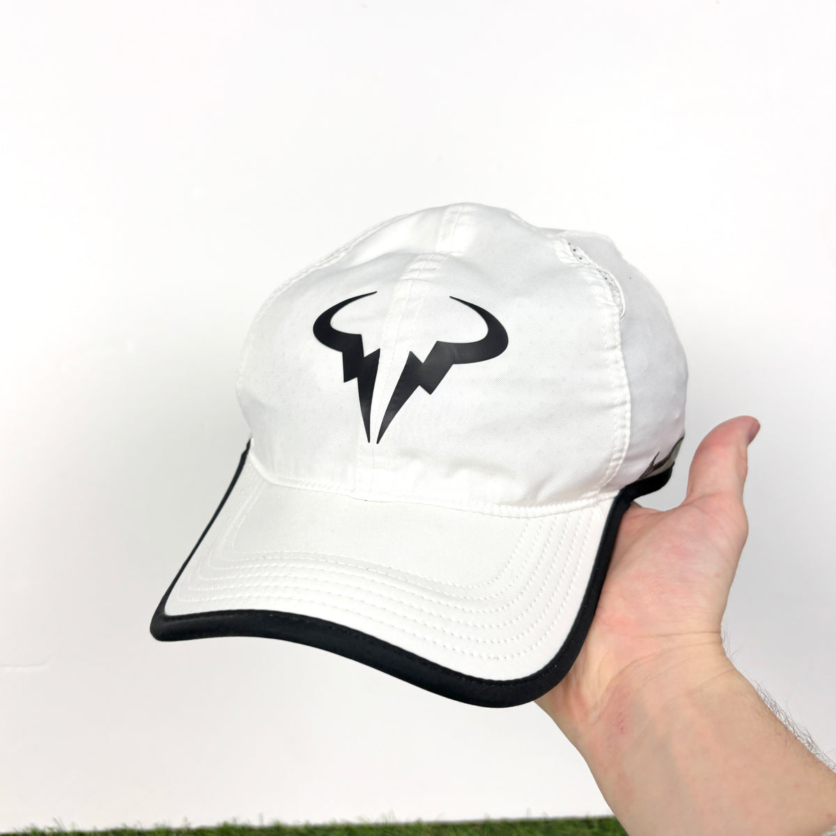 00s Nike Nadal Featherlight Dri-Fit Hat White