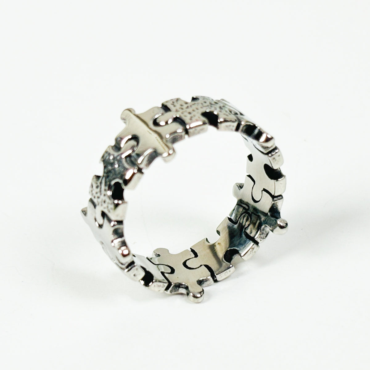 Retro Jigsaw Ring .925 Silver