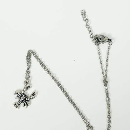 Vintage Lobster Necklace Silver