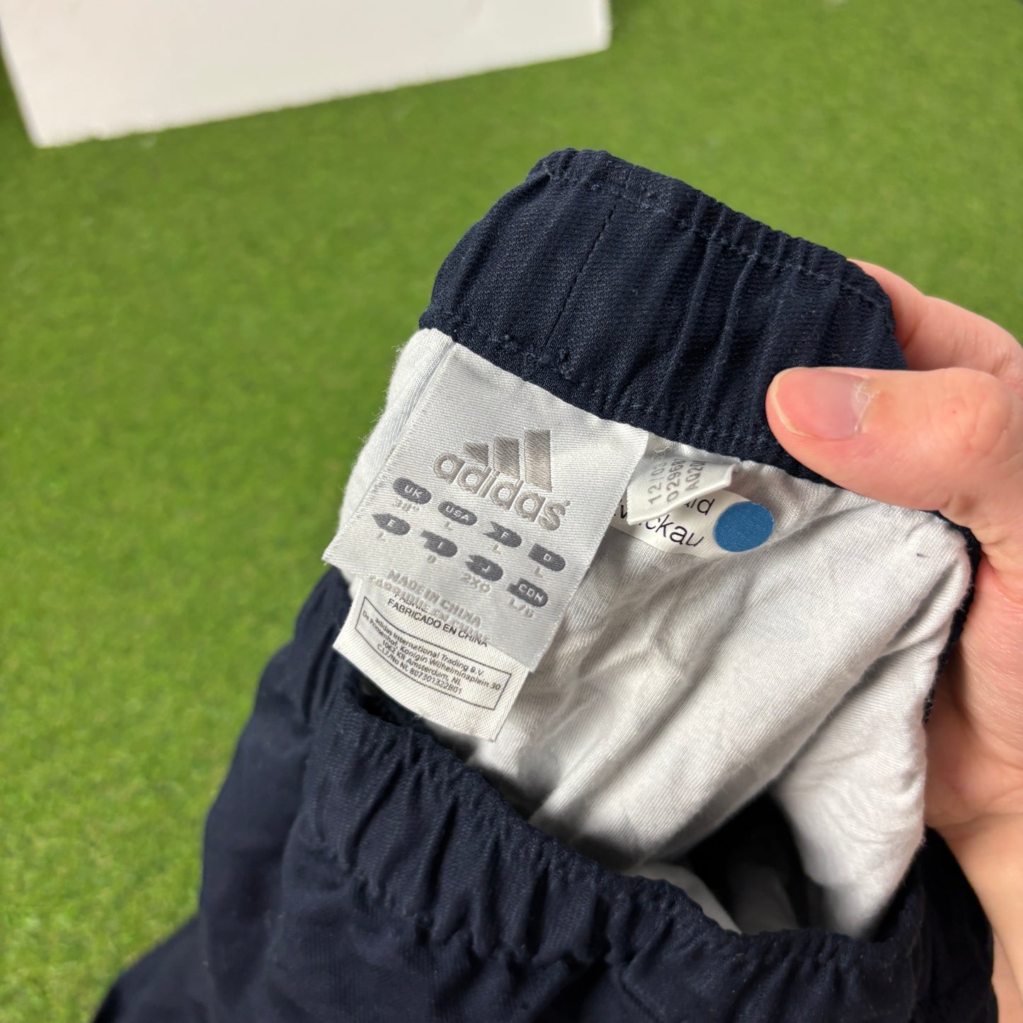 90s Adidas Shorts Blue Large