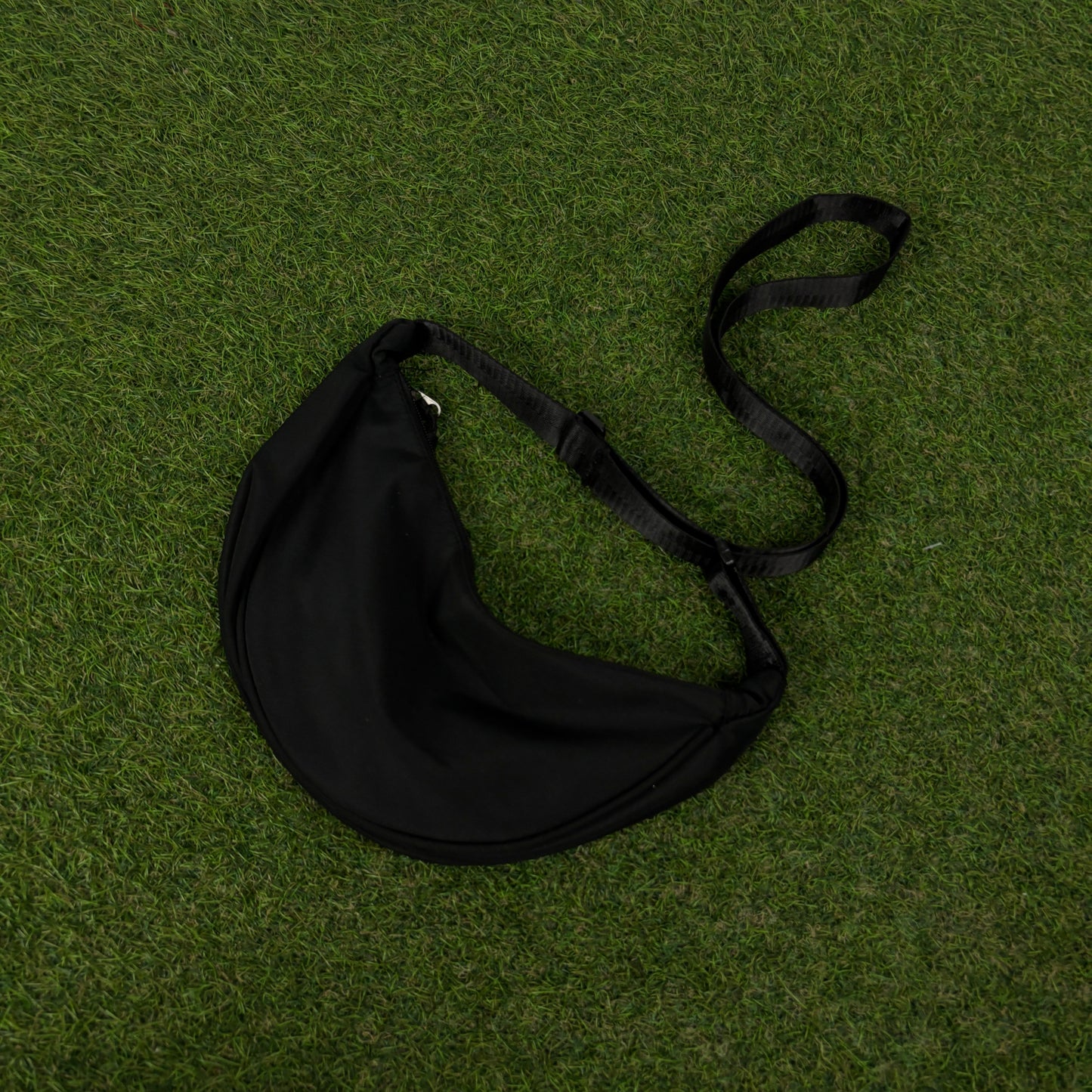 90s Sling Shoulder Bag Black