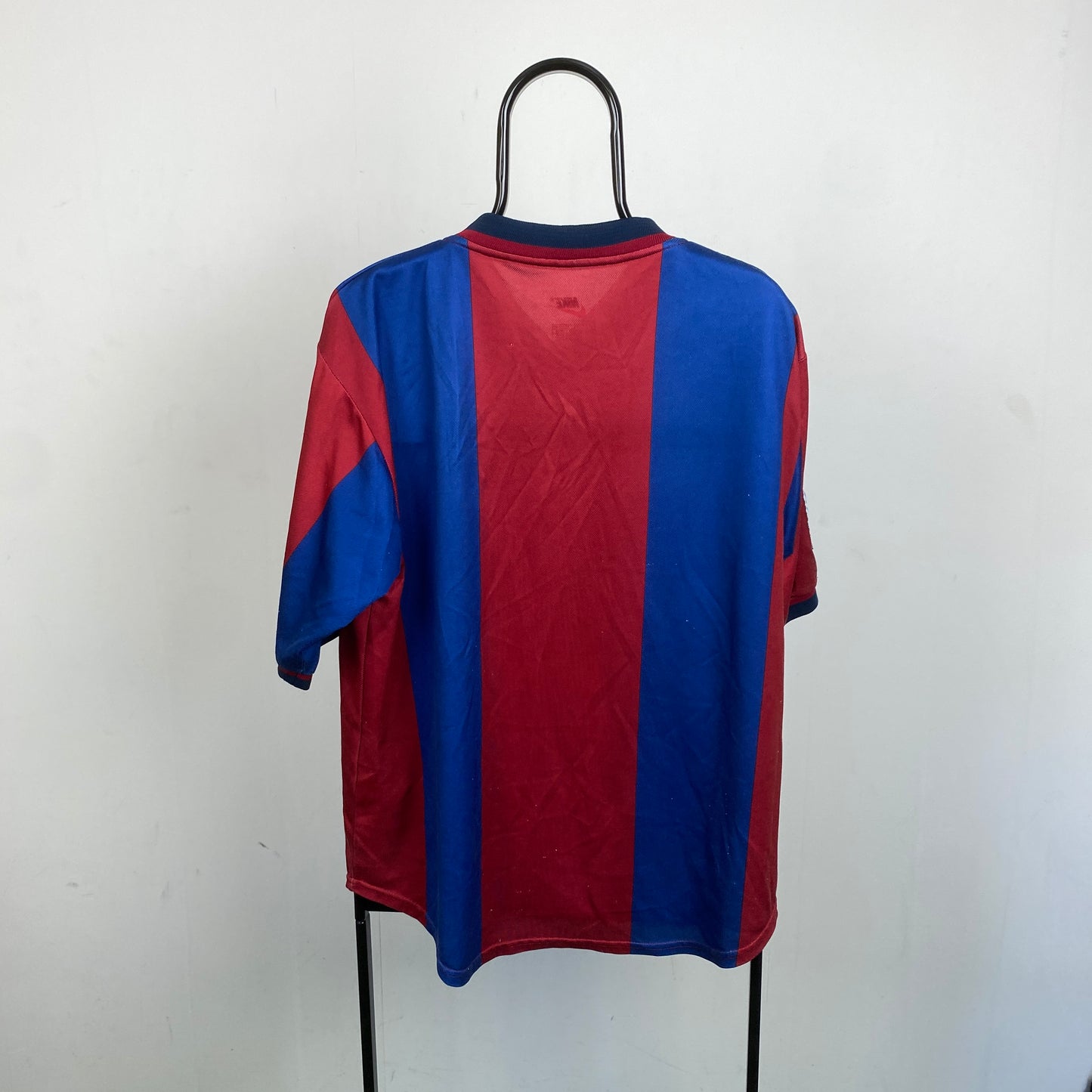 90s Nike Barcelona Football Shirt T-Shirt Red Large