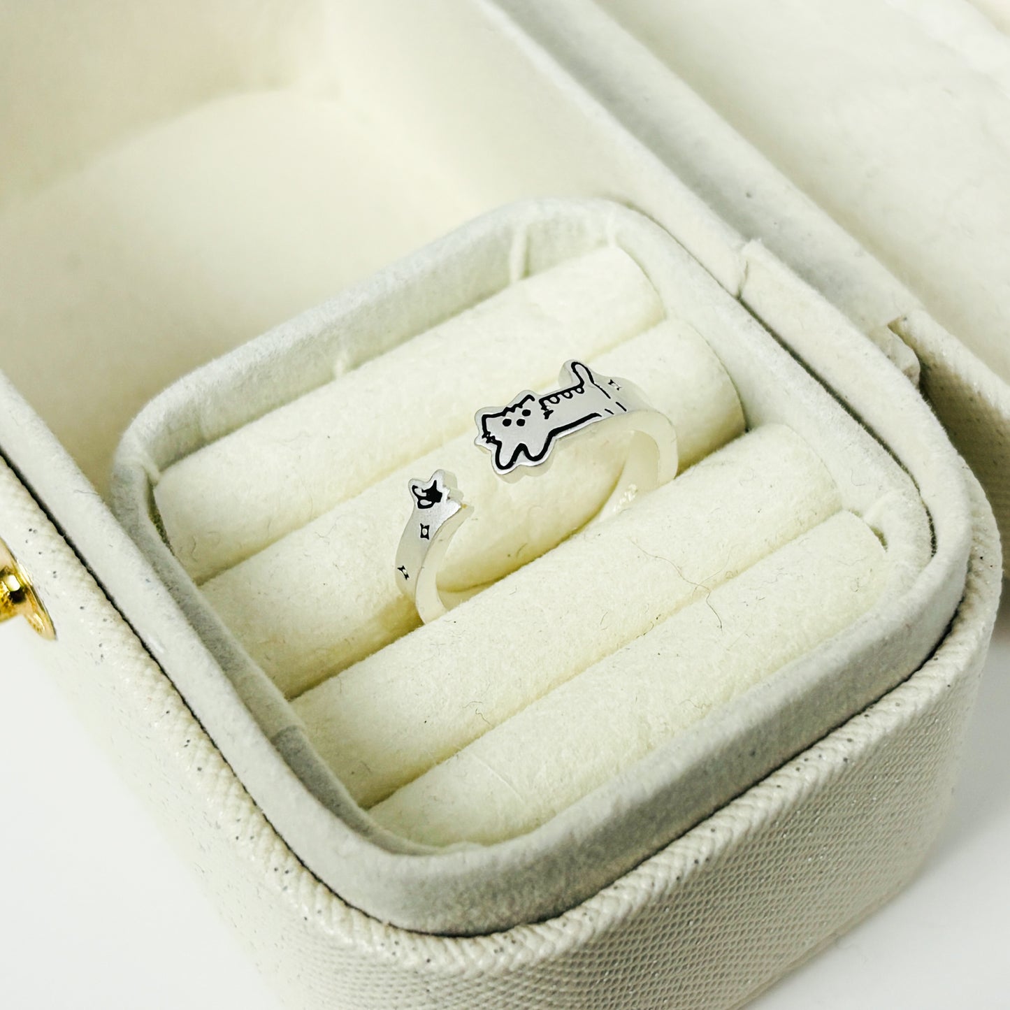 Dainty Cat Ring Silver