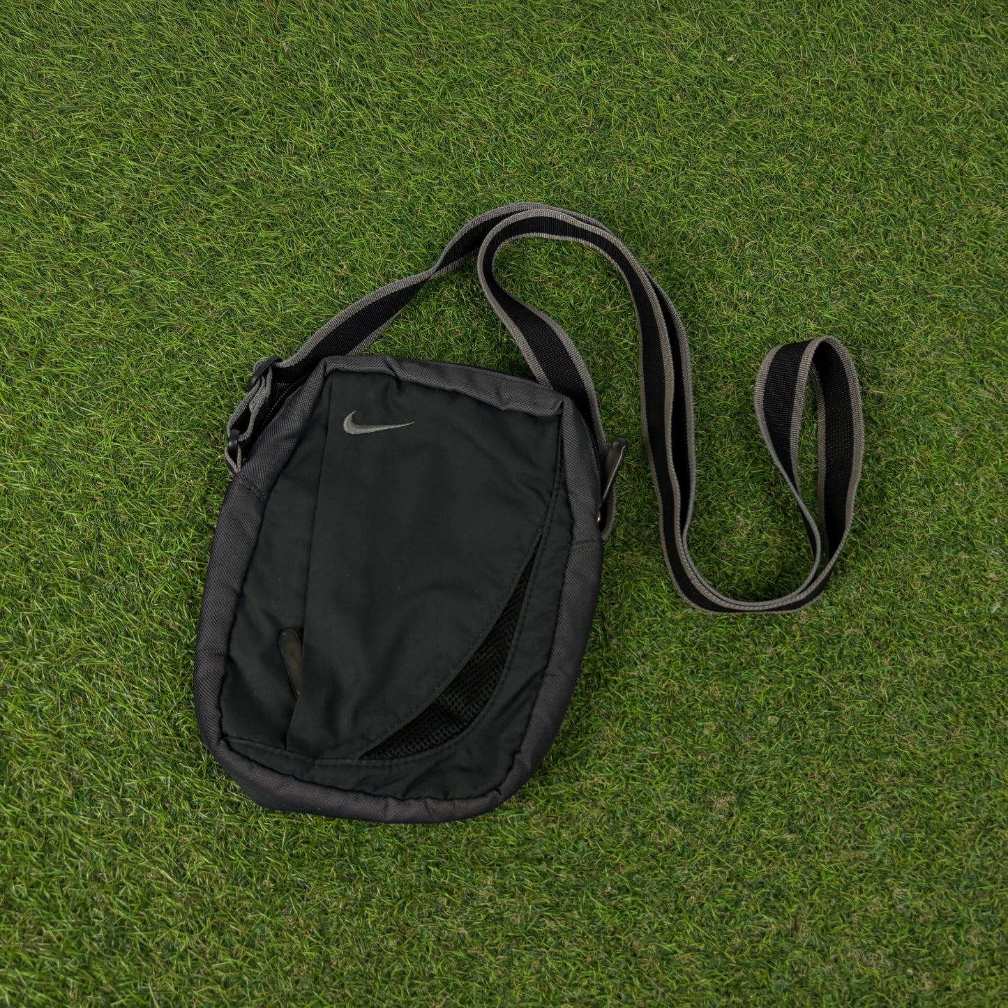 00s Nike Sling Shoulder Bag Grey