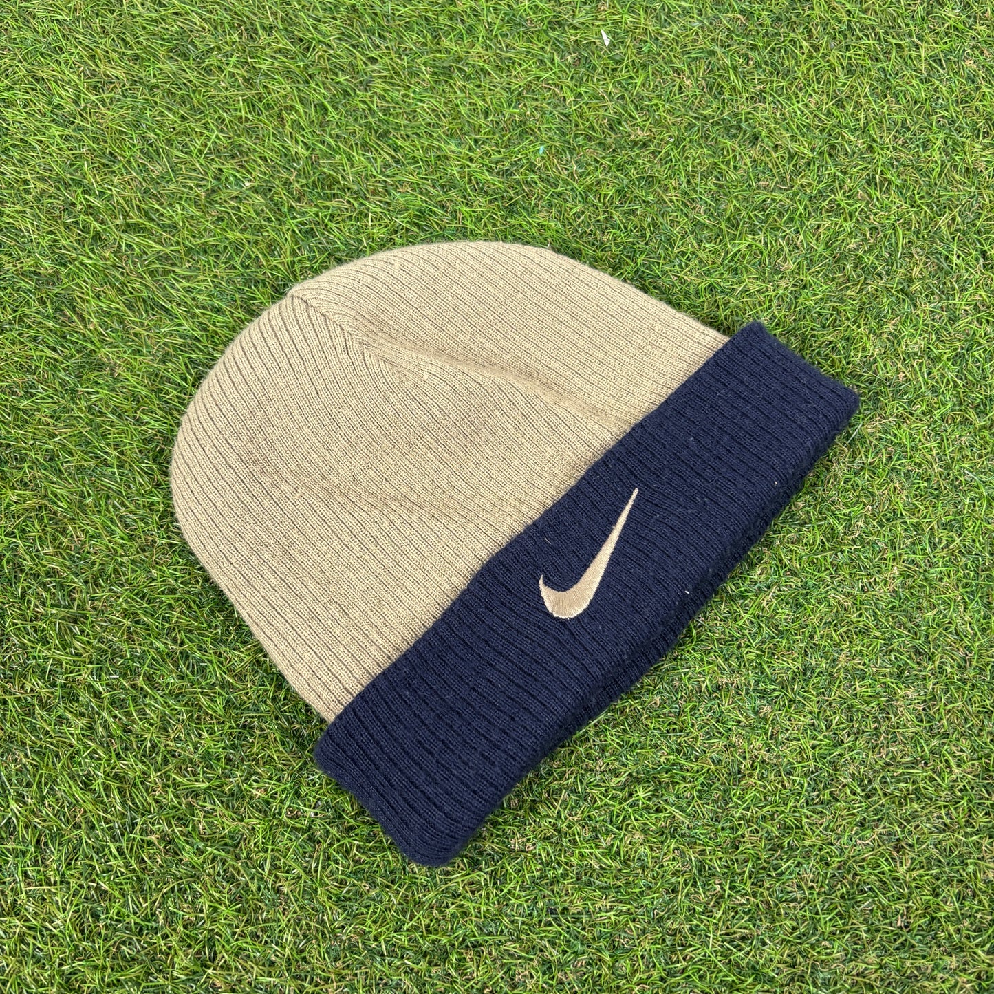00s Nike Barcelona Reversible Beanie Hat Brown